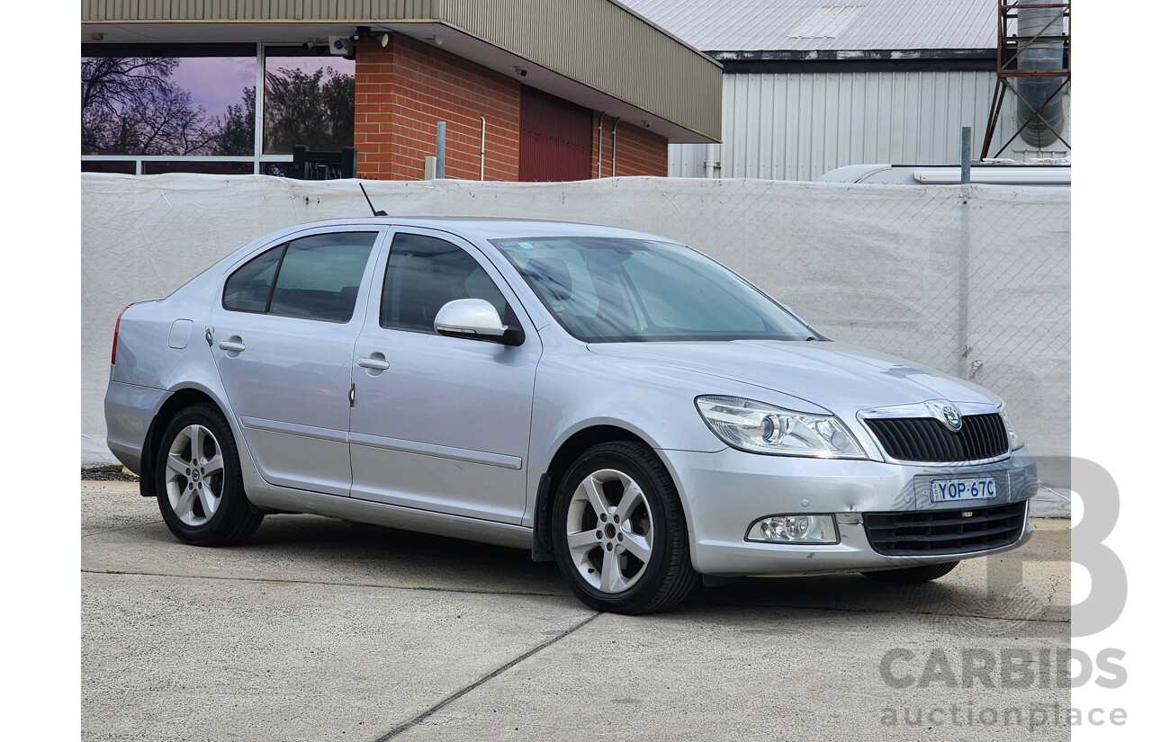 6/2013 Skoda Octavia 90 TSI Special Edition 1Z MY13 5d Liftback Silver 1.4L