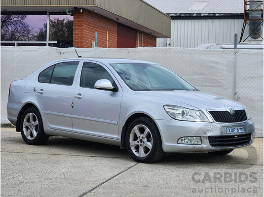 6/2013 Skoda Octavia 90 TSI Special Edition 1Z MY13 5d Liftback Silver 1.4L