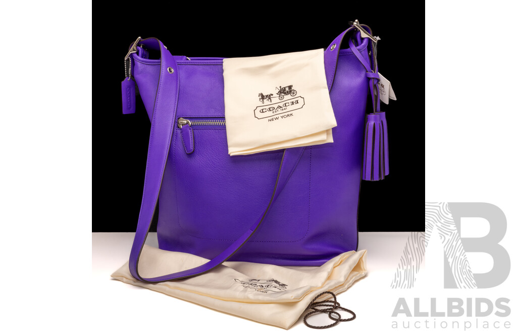 COACH 19893 Legacy Leather Duffle bag, Ultraviolet, No. G1275-19898