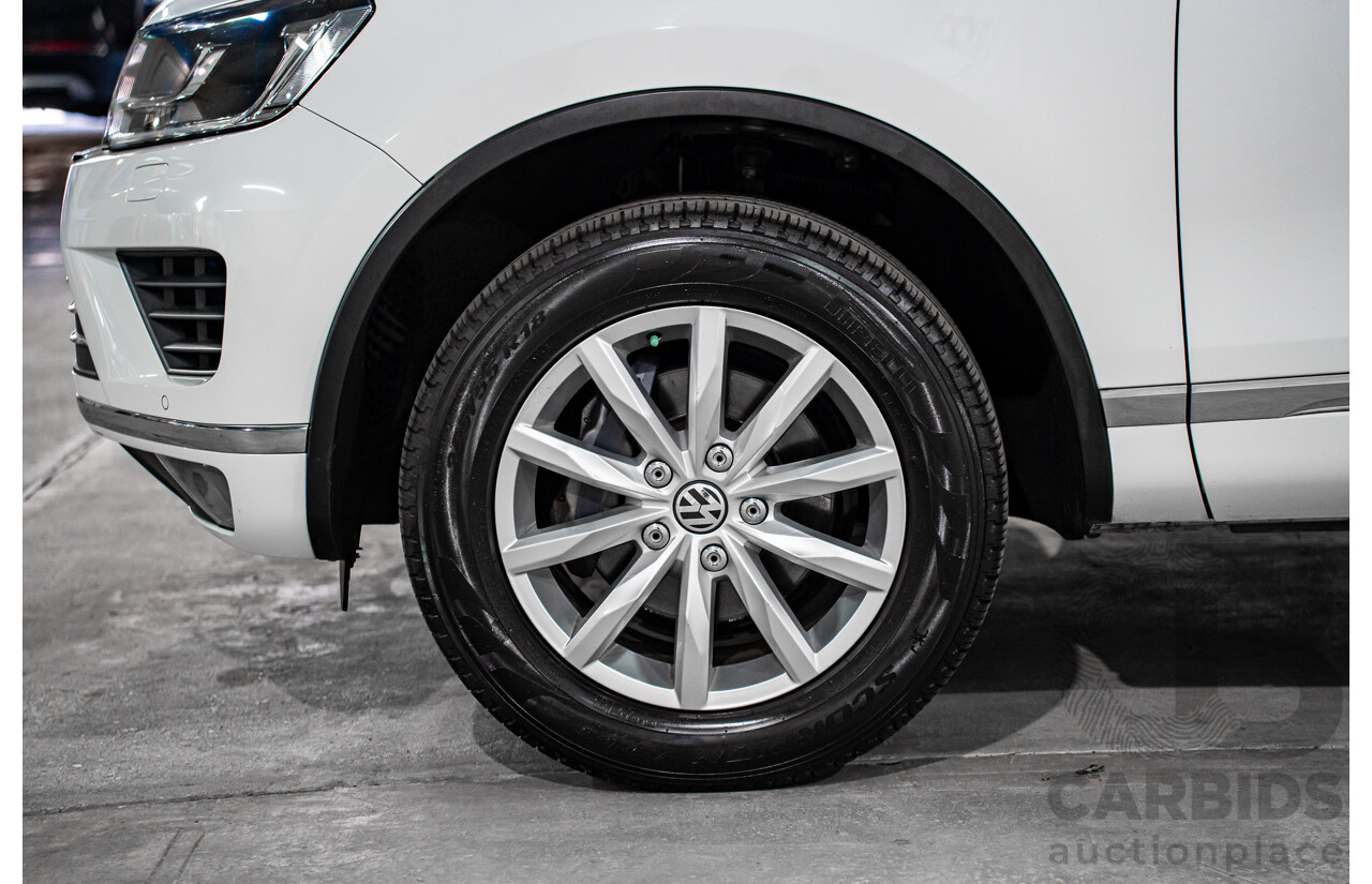 6/2015 Volkswagen Touareg 150 TDI 7P MY16 4d Wagon Pure White Turbo Diesel V6 3.0L