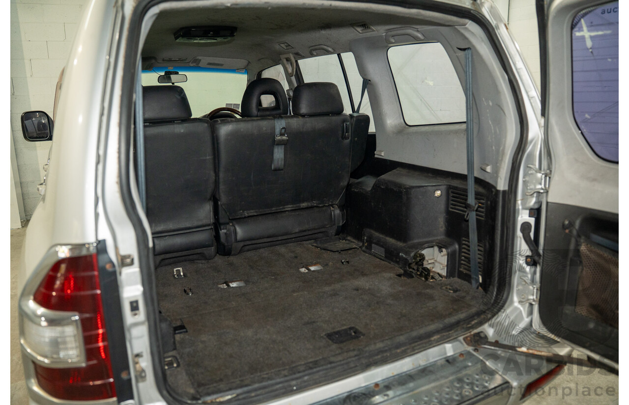 7/2001 Mitsubishi Pajero Exceed LWB (4x4) NM 4d Wagon Cool Silver V6 3.5L