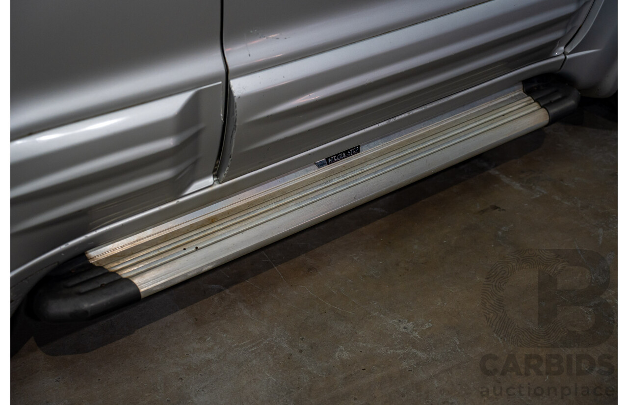 7/2001 Mitsubishi Pajero Exceed LWB (4x4) NM 4d Wagon Cool Silver V6 3.5L