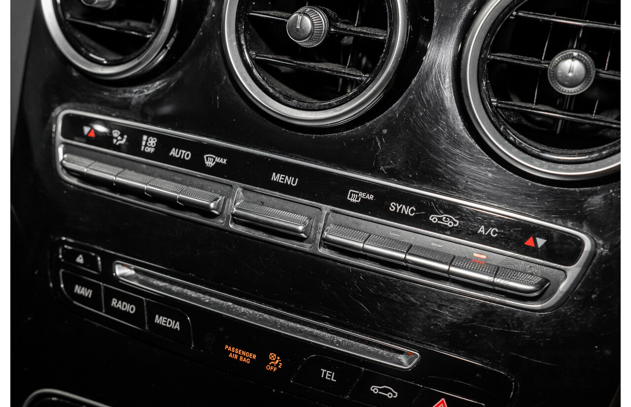 7/2015 Mercedes-Benz C200 Bluetec 205 4d Sedan Palladium Silver Turbo Diesel 1.6L