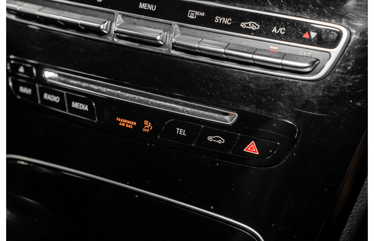 7/2015 Mercedes-Benz C200 Bluetec 205 4d Sedan Palladium Silver Turbo Diesel 1.6L