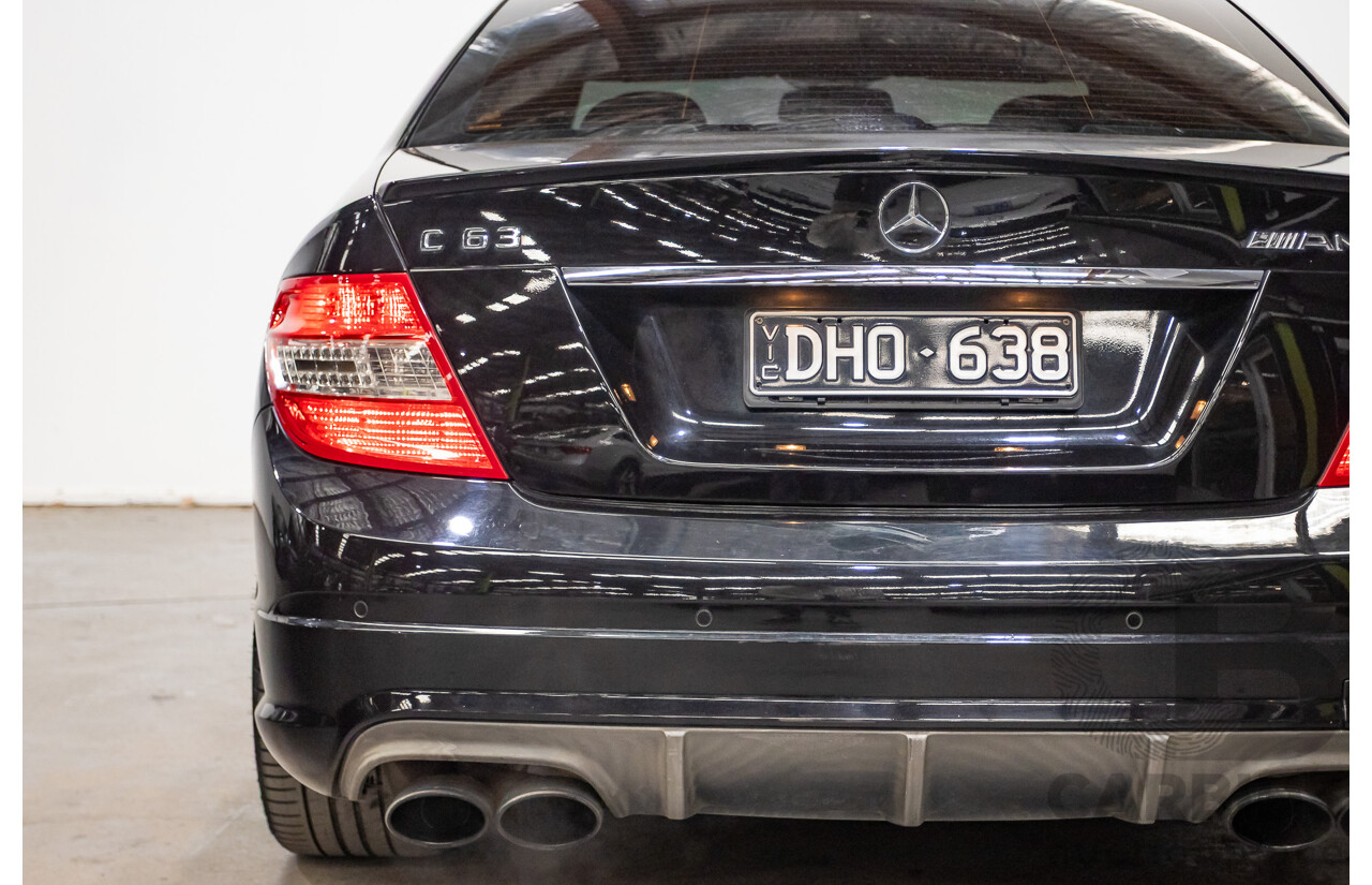 03/2009 Mercedes-Benz C63 AMG W204 4D Sedan Obsidian Black Metallic V8 6.2L