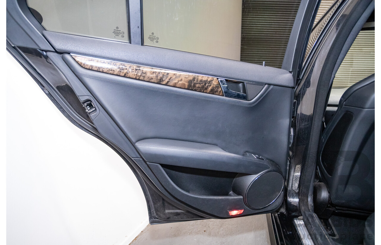 03/2009 Mercedes-Benz C63 AMG W204 4D Sedan Obsidian Black Metallic V8 6.2L