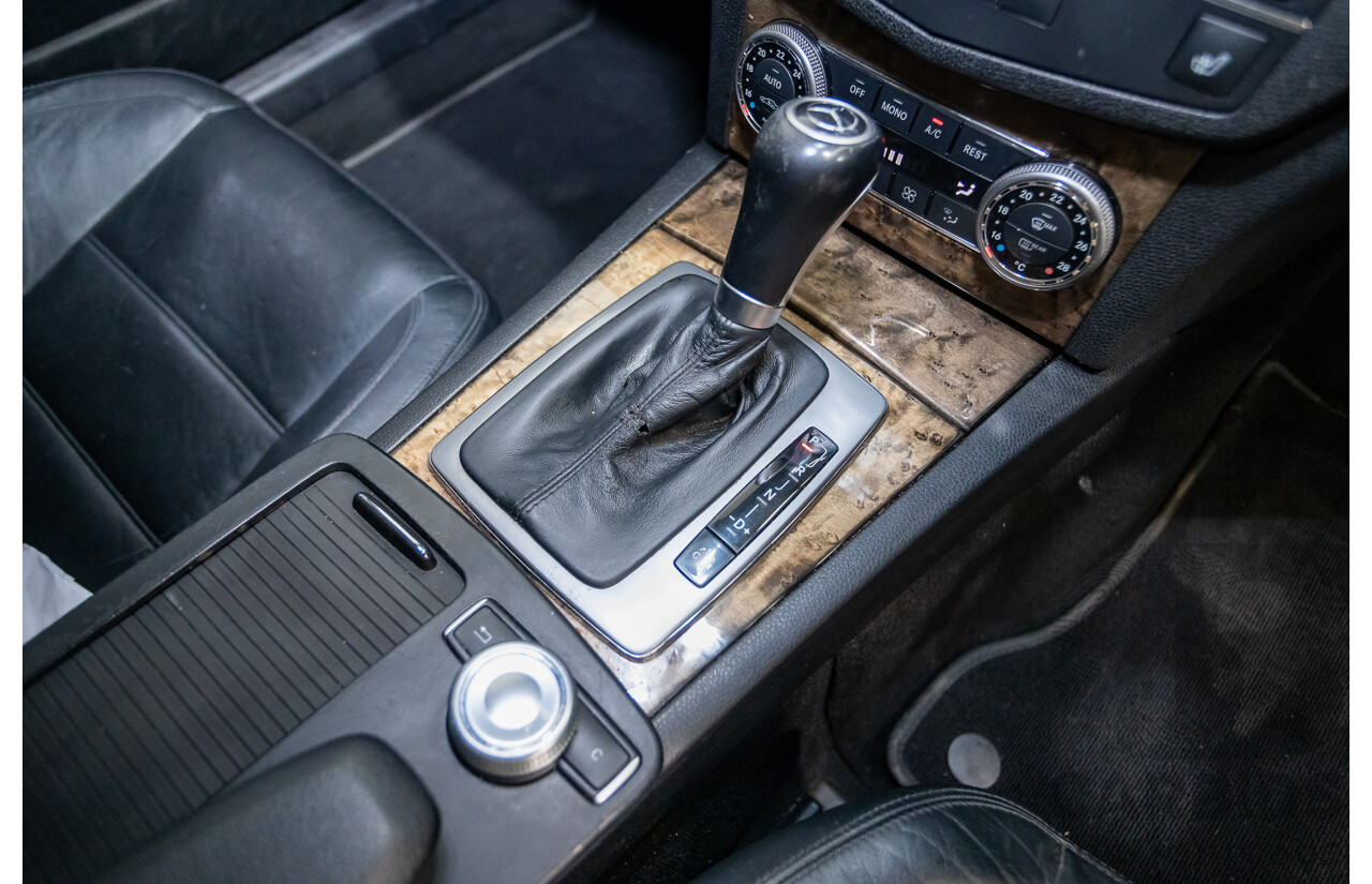 03/2009 Mercedes-Benz C63 AMG W204 4D Sedan Obsidian Black Metallic V8 6.2L