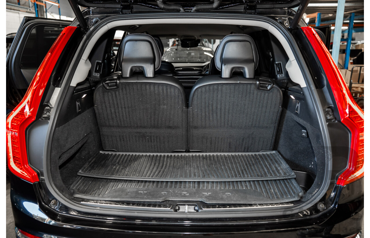 11/2017 Volvo XC90 D5 Inscription Polestar Upgrade (AWD) 256 MY18 4d Wagon Onyx Black Metallic Turbo Diesel 2.0L - 7 Seater