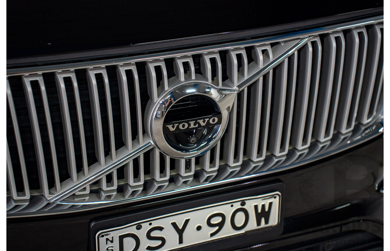 11/2017 Volvo XC90 D5 Inscription Polestar Upgrade (AWD) 256 MY18 4d Wagon Onyx Black Metallic Turbo Diesel 2.0L - 7 Seater