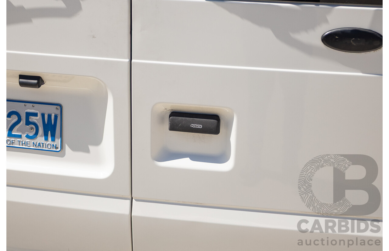 3/2006 Ford Transit VJ Bus Diamond White Turbo Diesel 2.4L