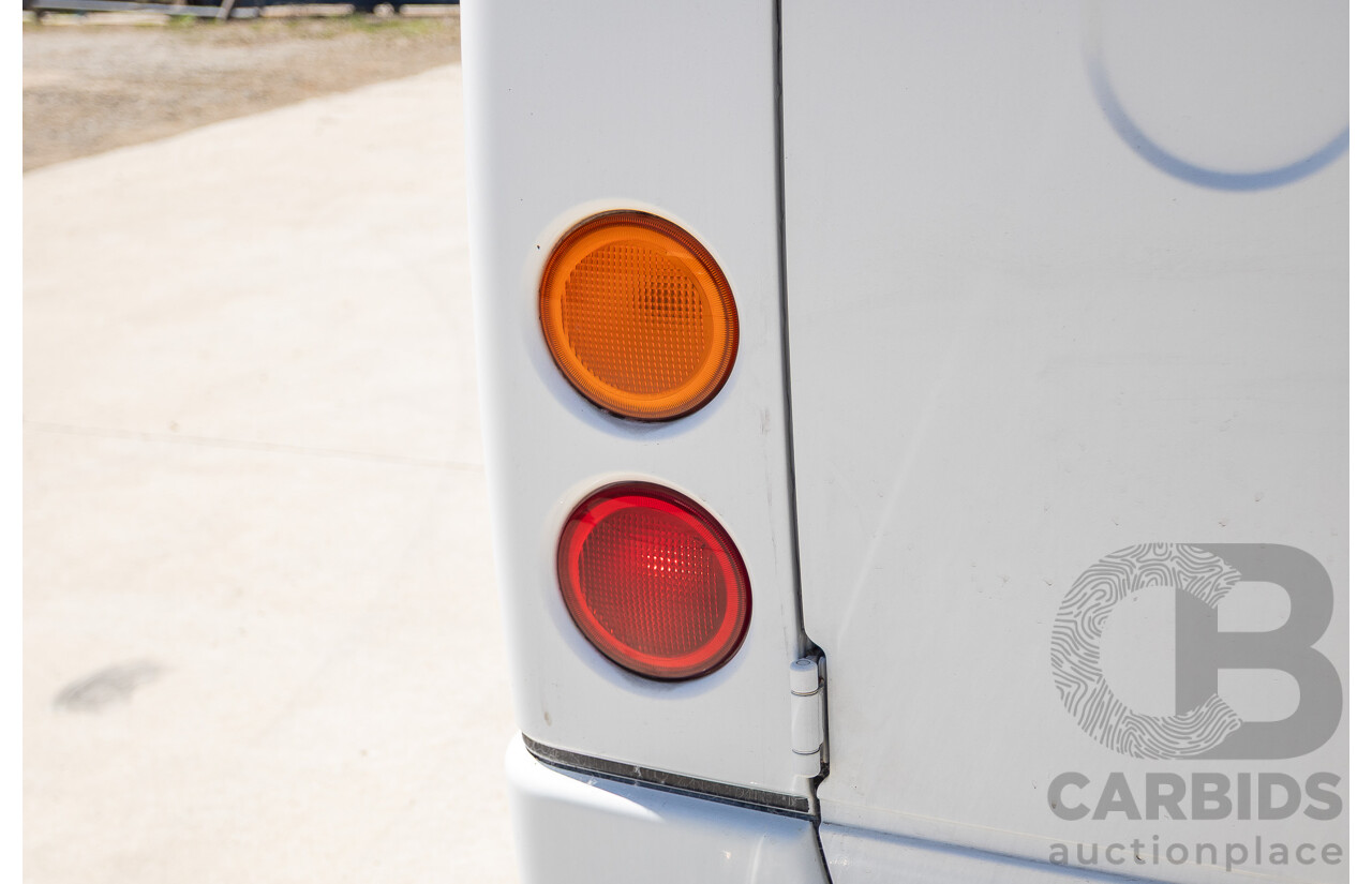 10/2007 Mitsubishi Fuso Rosa Turbo Diesel 3.9L 17 Seater Bus with Braun Vista Commercial Wheelchair Lift