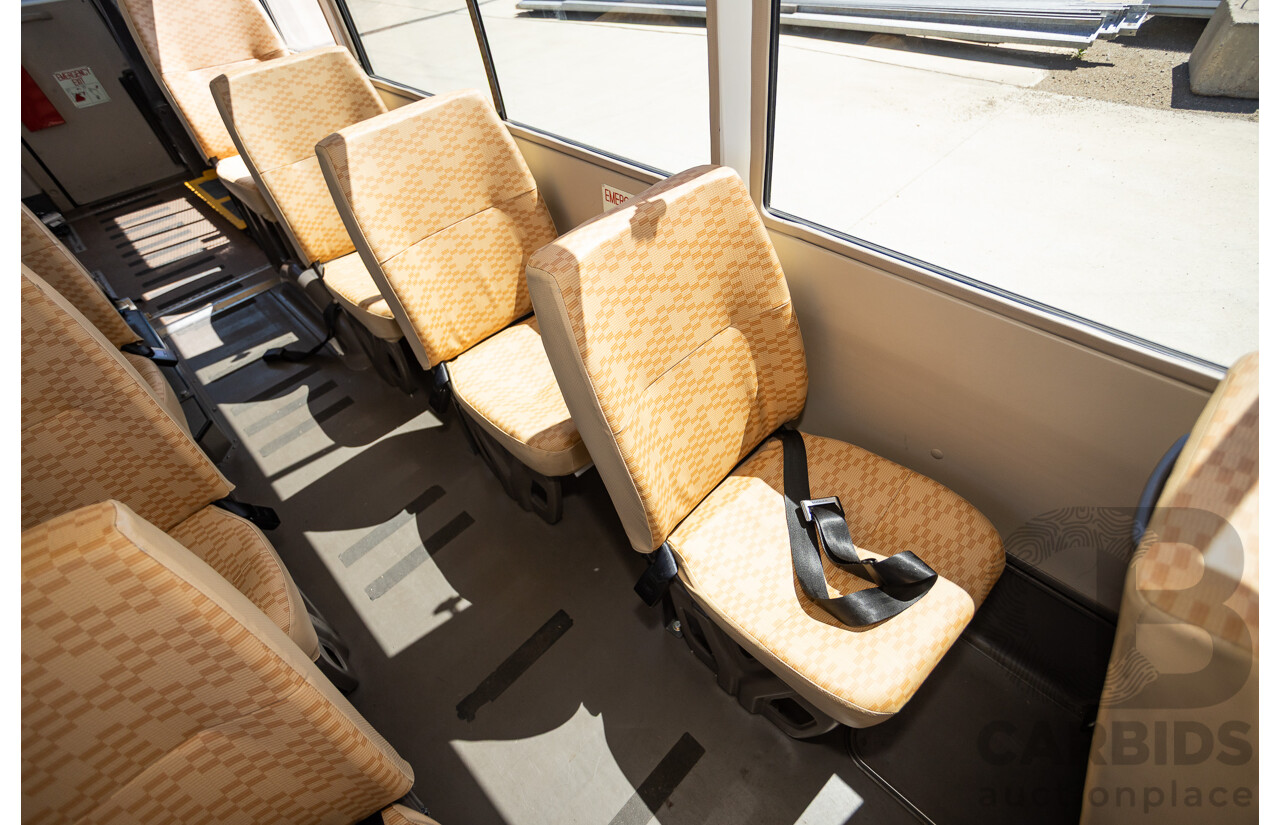 10/2007 Mitsubishi Fuso Rosa Turbo Diesel 3.9L 17 Seater Bus with Braun Vista Commercial Wheelchair Lift