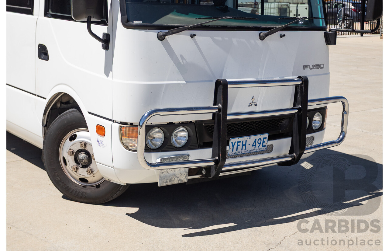 10/2007 Mitsubishi Fuso Rosa Turbo Diesel 3.9L 17 Seater Bus with Braun Vista Commercial Wheelchair Lift