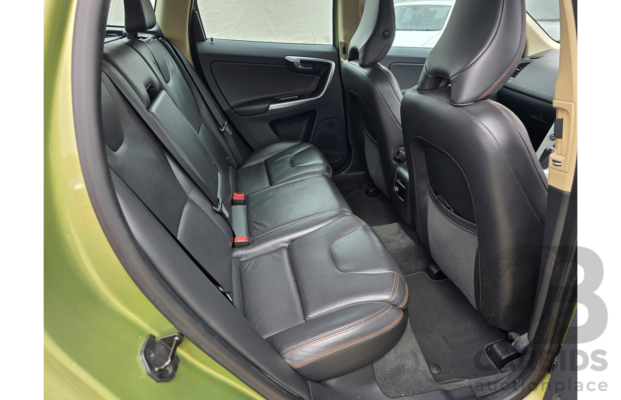 10/2010 Volvo XC60 3.2 (AWD) DZ MY11 4D Wagon Green 3.2L