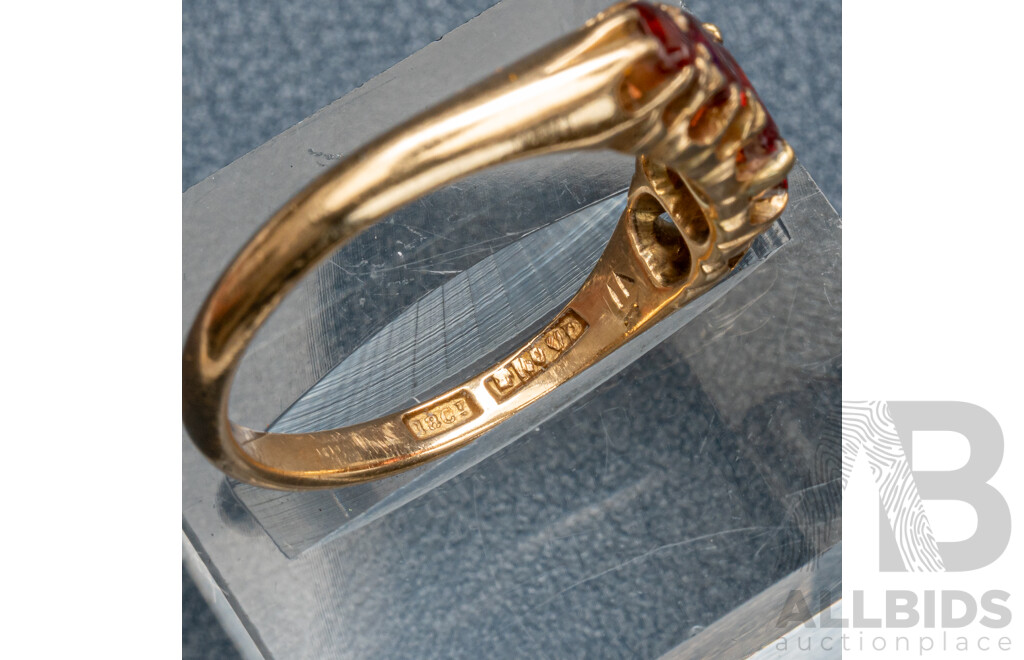 Antique Victorian 18ct Garnet Bridge Ring, Hallmarked PROUD, Size O, 3.45 Grams