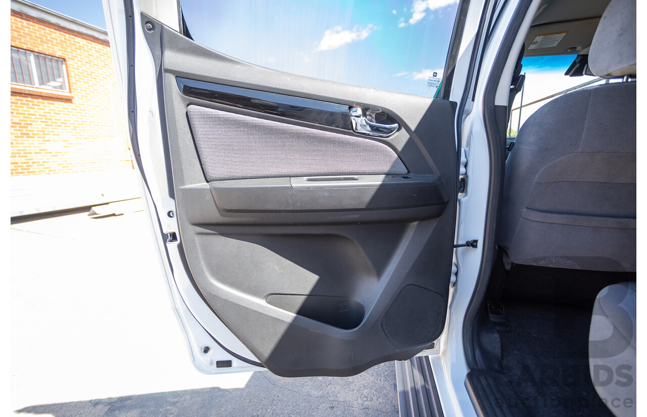 06/2015 Holden Colorado LTZ (4x4) RG MY16 Crew Cab Summit White Turbo Diesel 2.8L