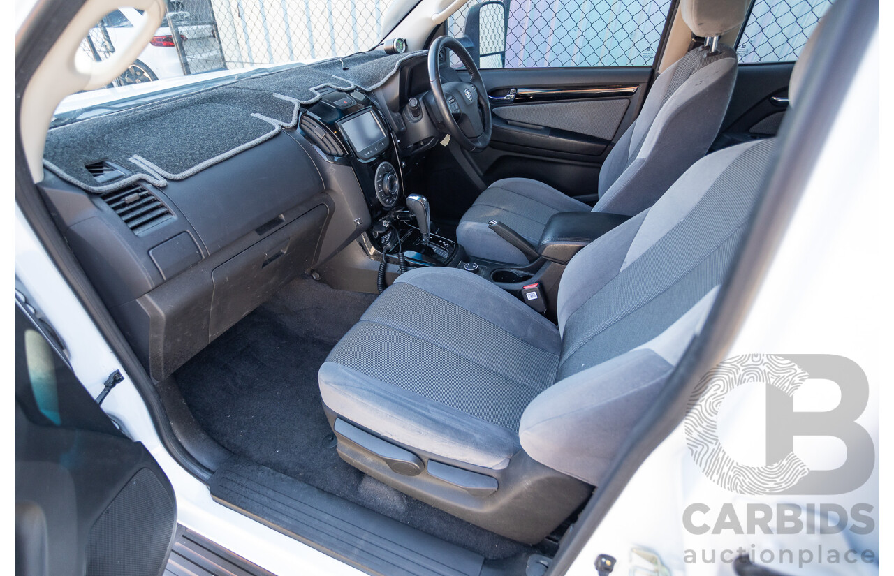 06/2015 Holden Colorado LTZ (4x4) RG MY16 Crew Cab Summit White Turbo Diesel 2.8L