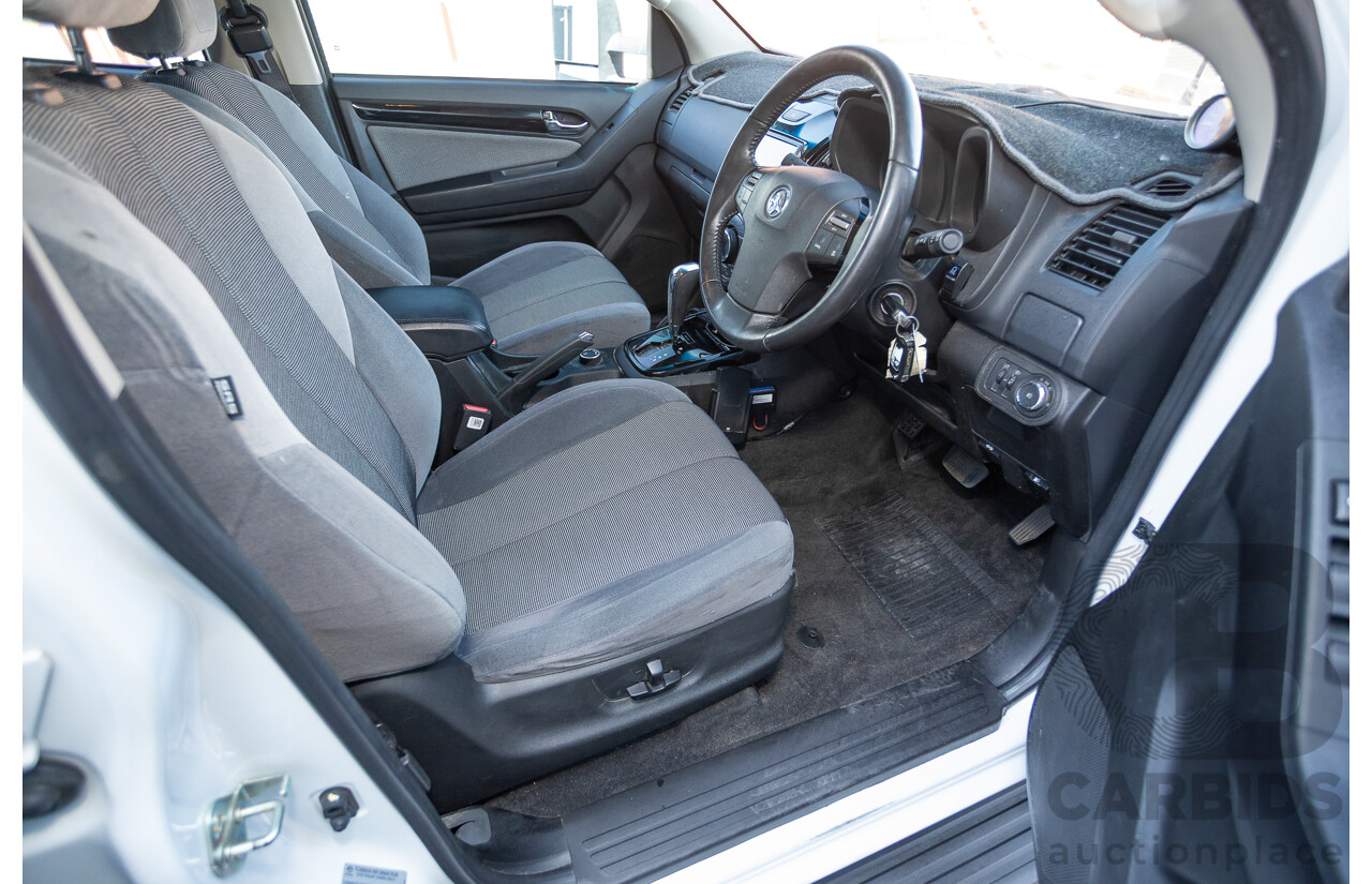 06/2015 Holden Colorado LTZ (4x4) RG MY16 Crew Cab Summit White Turbo Diesel 2.8L