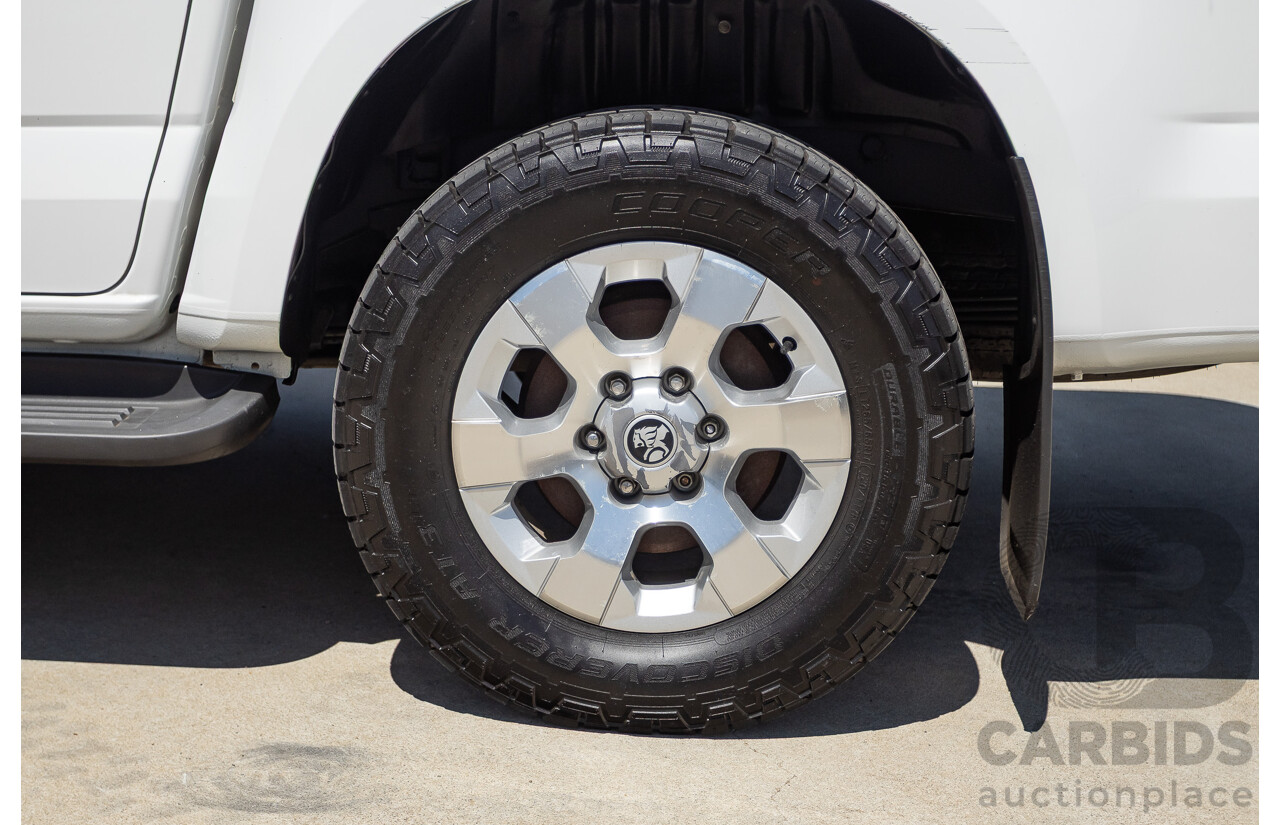 06/2015 Holden Colorado LTZ (4x4) RG MY16 Crew Cab Summit White Turbo Diesel 2.8L