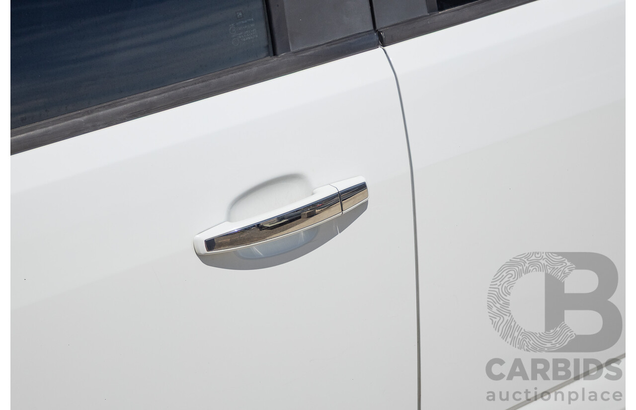 06/2015 Holden Colorado LTZ (4x4) RG MY16 Crew Cab Summit White Turbo Diesel 2.8L