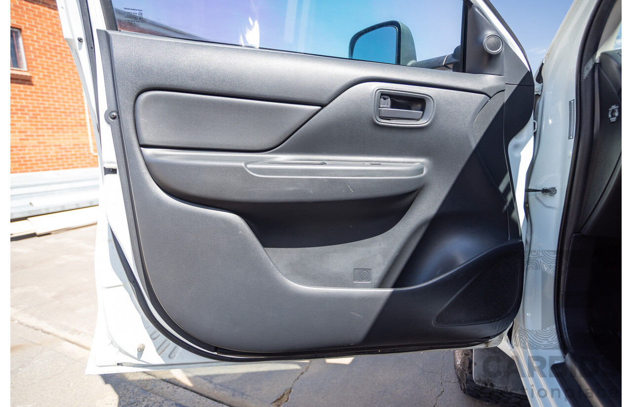 07/2019 Mitsubishi Triton GLX (4x4) MR MY19 C/Chas White 2.4L