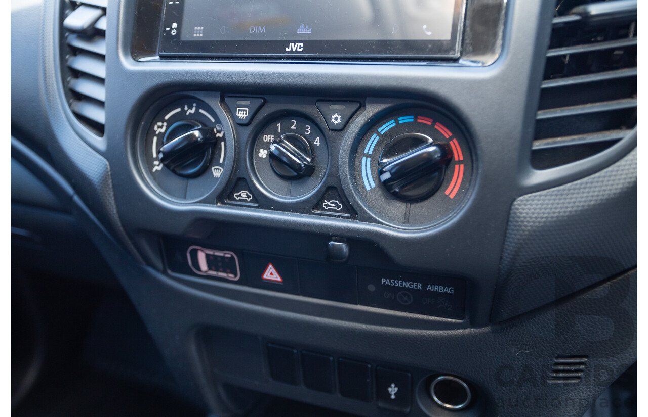 07/2019 Mitsubishi Triton GLX (4x4) MR MY19 C/Chas White 2.4L
