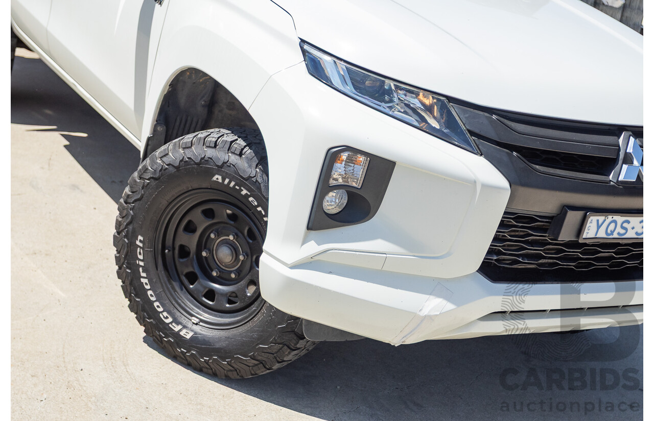 07/2019 Mitsubishi Triton GLX (4x4) MR MY19 C/Chas White 2.4L