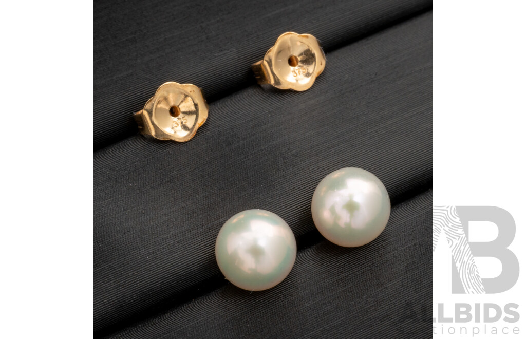 BRAND NEW - 9ct Yellow Gold Cultured Pearl Stud Earrings, 4.0mm, 0.86 Grams