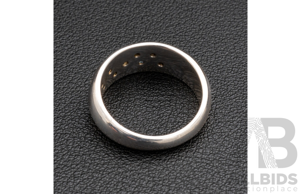 BRAND NEW - 9ct White Gold Ceylon Sapphire Dome Ring, Size N, 7.10 Grams