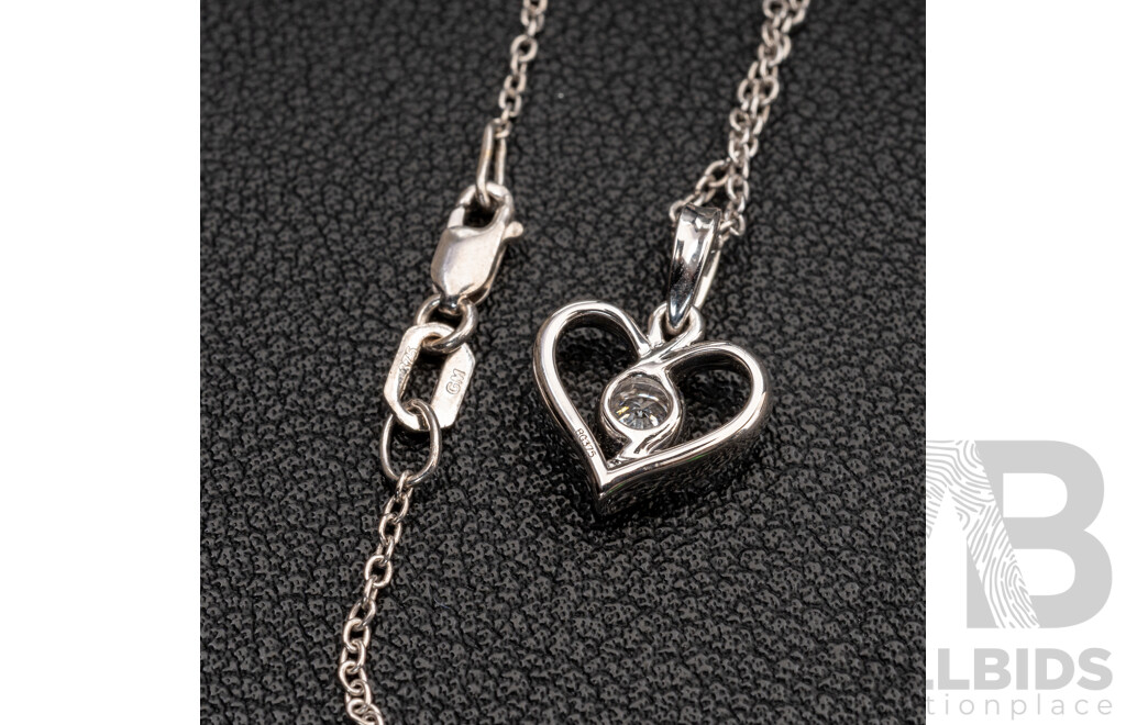 BRAND NEW - 9ct White Gold Diamond Heart Pendant TDW 0.15ct & 9ct Necklace, 45cm, 2.64 Grams