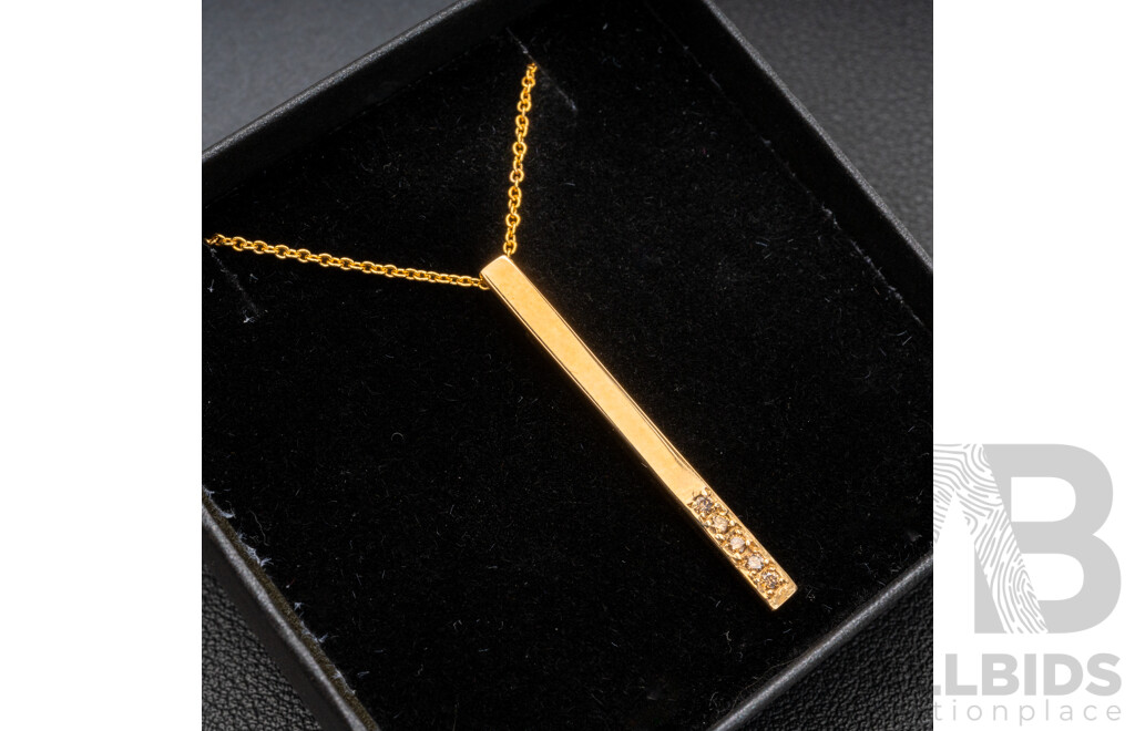 BRAND NEW - 9ct Australian Chocolate Diamonds 'Daintree 5042' Bar Pendant & Chain, TDW 0.10ct, 2.99 Grams