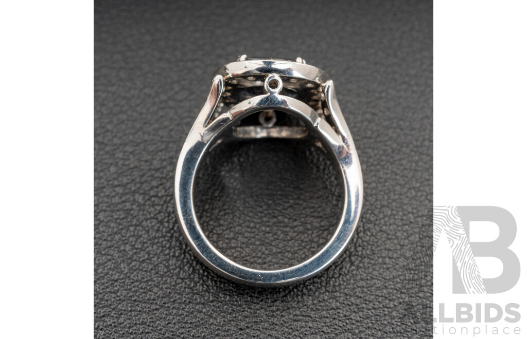 BRAND NEW - Stunning 18ct White Gold No. 1 Ceylon Sapphire & Diamond Halo Ring, S3.09ct/D0.80ct, Size K, 11.06 Grams