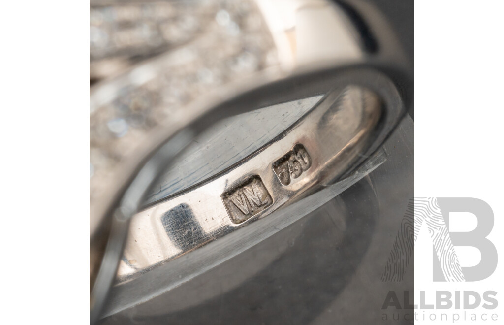 BRAND NEW - Stunning 18ct White Gold No. 1 Ceylon Sapphire & Diamond Halo Ring, S3.09ct/D0.80ct, Size K, 11.06 Grams