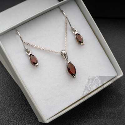 BRAND NEW - Sterling Silver Garnet Drop Earrings & Necklace Set, 5.49 Grams