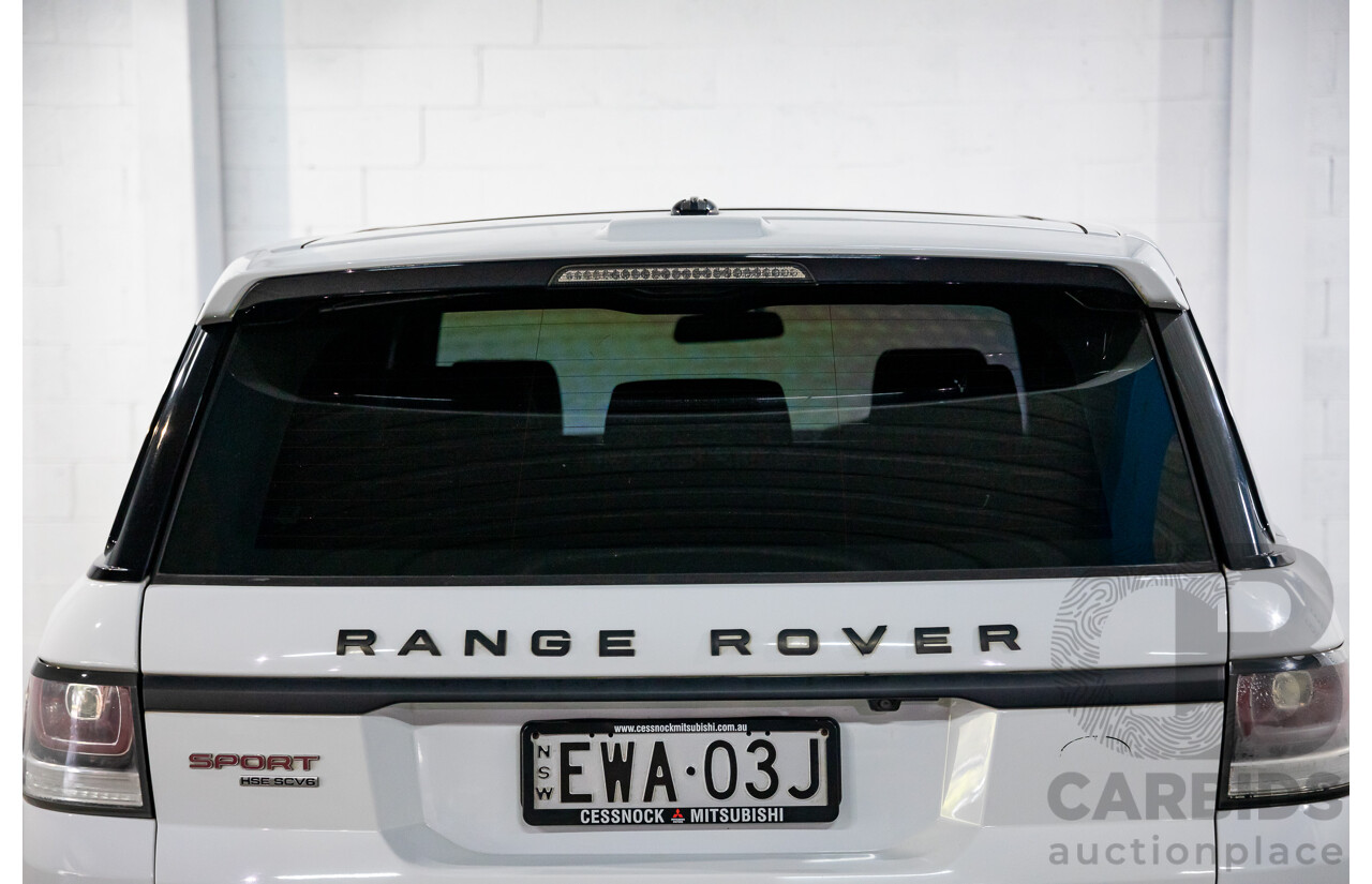 11/2014 Land Rover Range Rover Sport 3.0 TDV6 SE LW 4d Wagon Fuji White Turbo Diesel 3.0L - 7 Seater