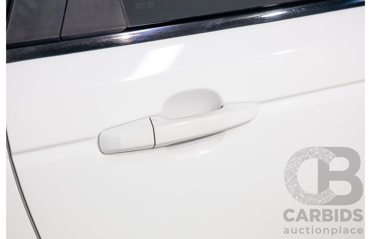 11/2014 Land Rover Range Rover Sport 3.0 TDV6 SE LW 4d Wagon Fuji White Turbo Diesel 3.0L - 7 Seater