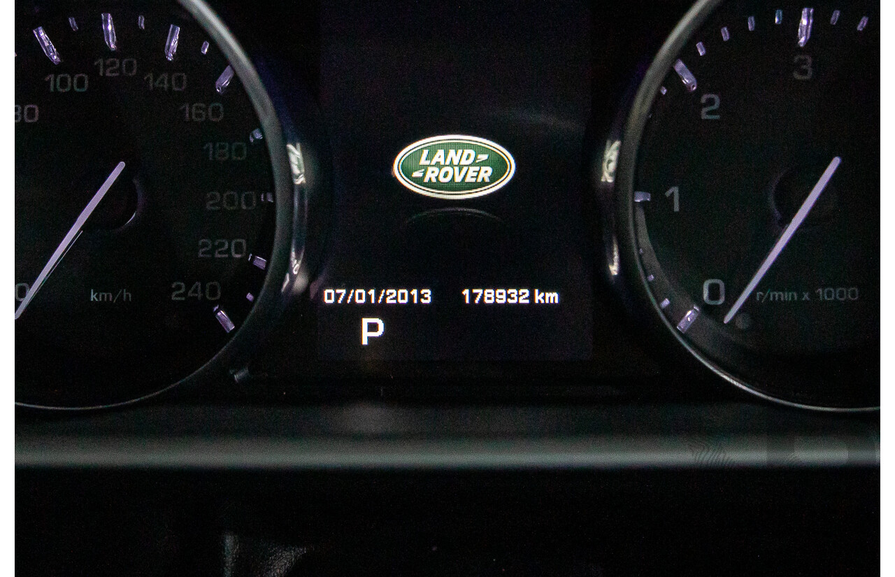 11/2014 Land Rover Range Rover Sport 3.0 TDV6 SE LW 4d Wagon Fuji White Turbo Diesel 3.0L - 7 Seater