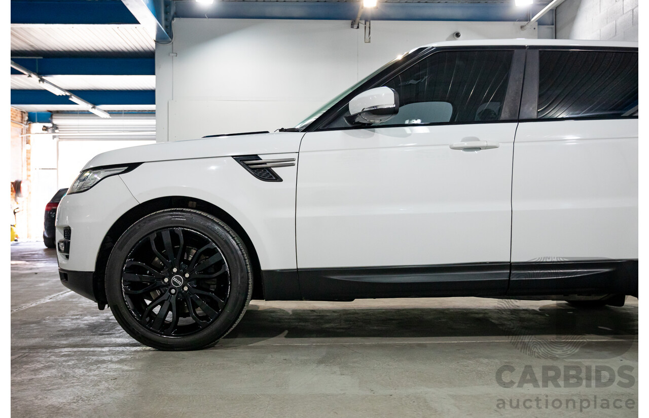 11/2014 Land Rover Range Rover Sport 3.0 TDV6 SE LW 4d Wagon Fuji White Turbo Diesel 3.0L - 7 Seater