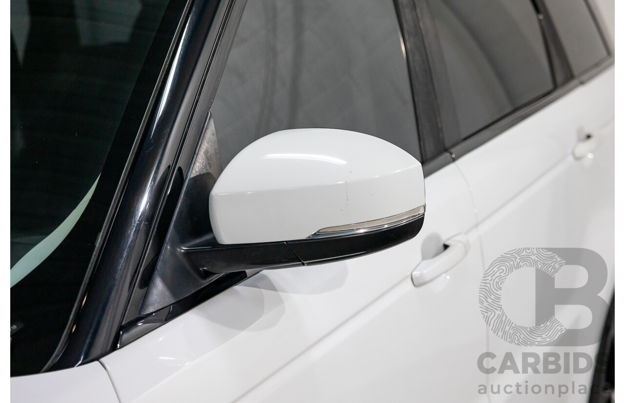 11/2014 Land Rover Range Rover Sport 3.0 TDV6 SE LW 4d Wagon Fuji White Turbo Diesel 3.0L - 7 Seater
