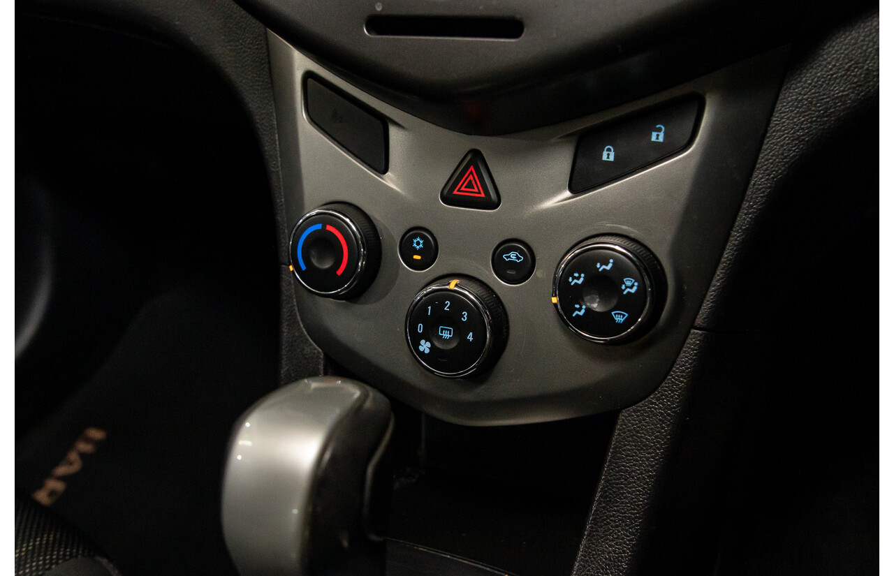 7/2015 Holden Barina CD TM MY16 4d Sedan Boracay Blue 1.6L