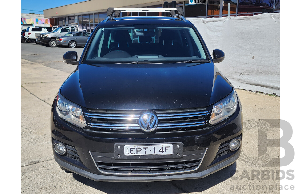 12/2014 Volkswagen Tiguan 130 TDI (4x4) 5NC MY15 4d Wagon Black 2.0L