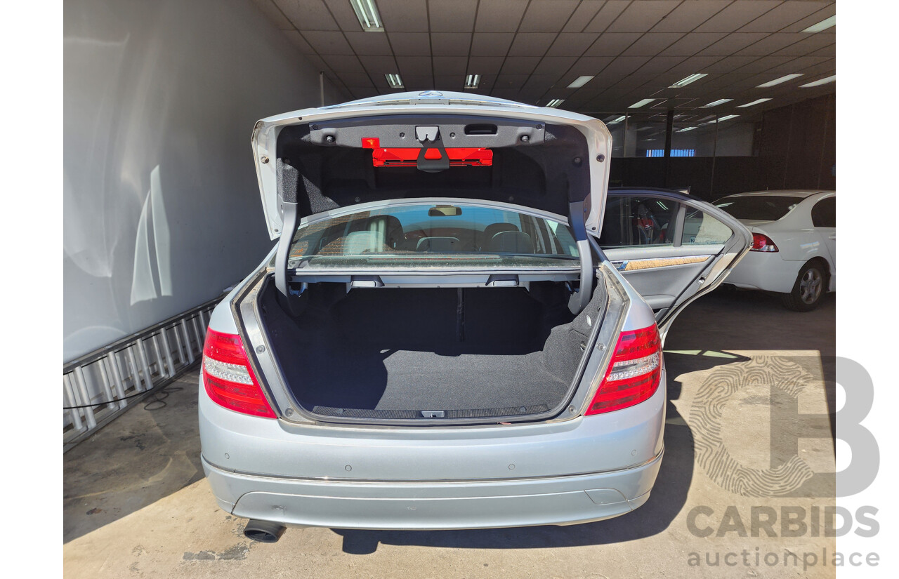 11/2010 Mercedes-Benz C250 CGI Avantgarde W204 MY10 4d Sedan Silver 1.8L