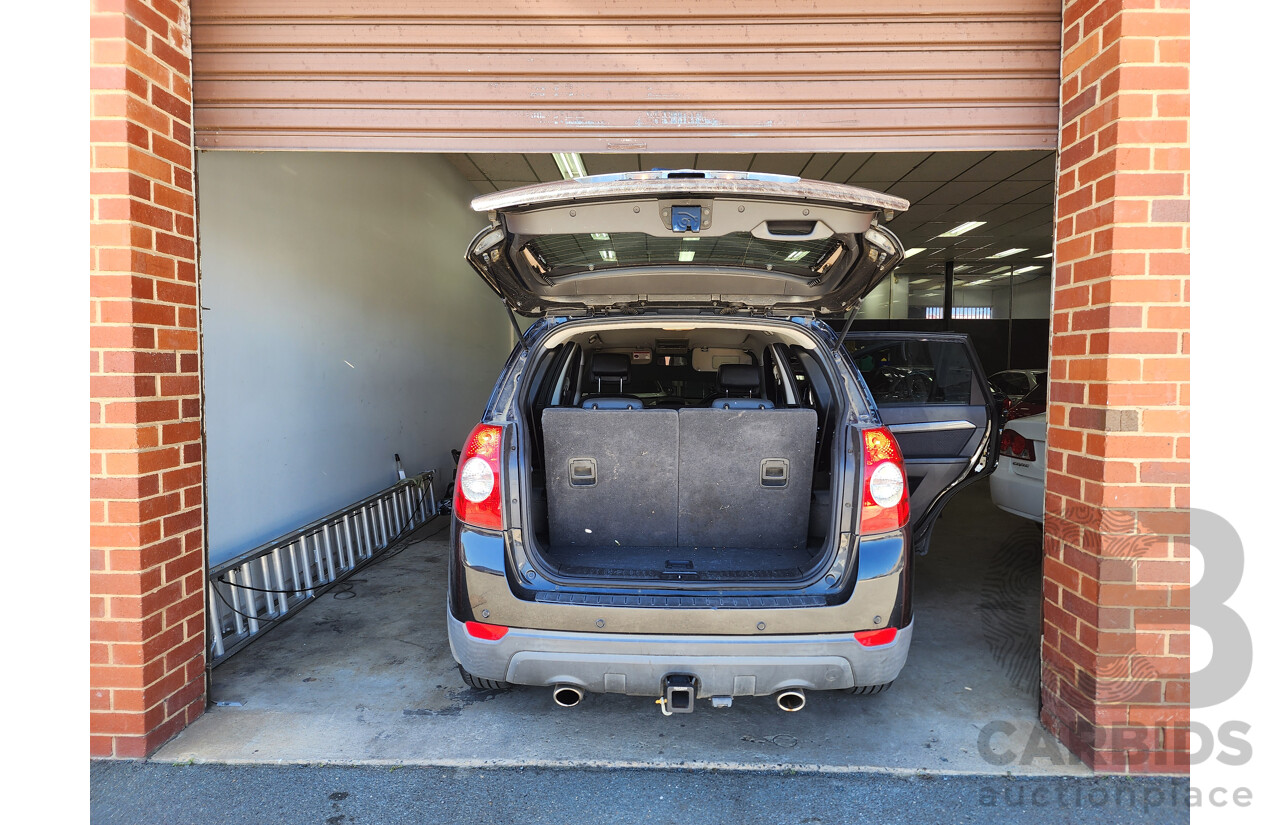 10/2009 Holden Captiva CX (4x4) CG MY09 4d Wagon Black 3.2L