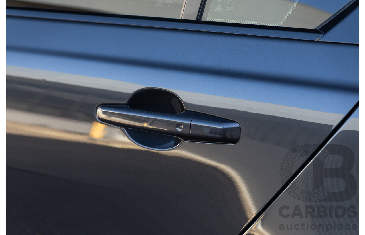 03/2018 Jaguar XE S 35t (280kW RWD) MY18 4d Sedan Carpathian Grey Metallic Supercharged V6 3.0L