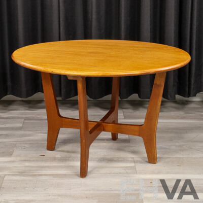Round Oak Occasional Table by Fred Ward