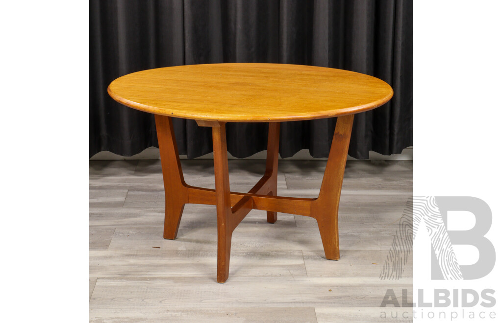 Round Oak Occasional Table by Fred Ward