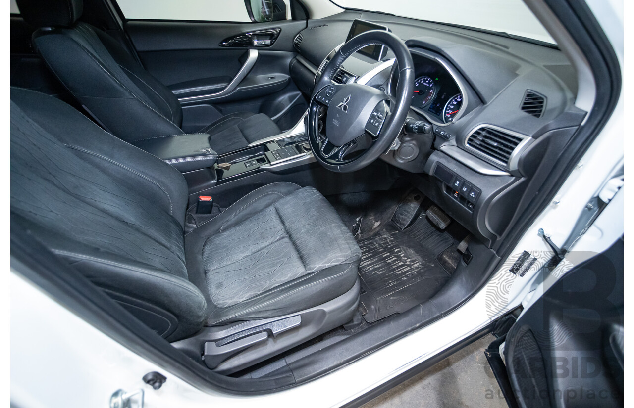 04/2019 Mitsubishi Eclipse Cross ES YA MY19 4D Wagon White Turbo1.5L