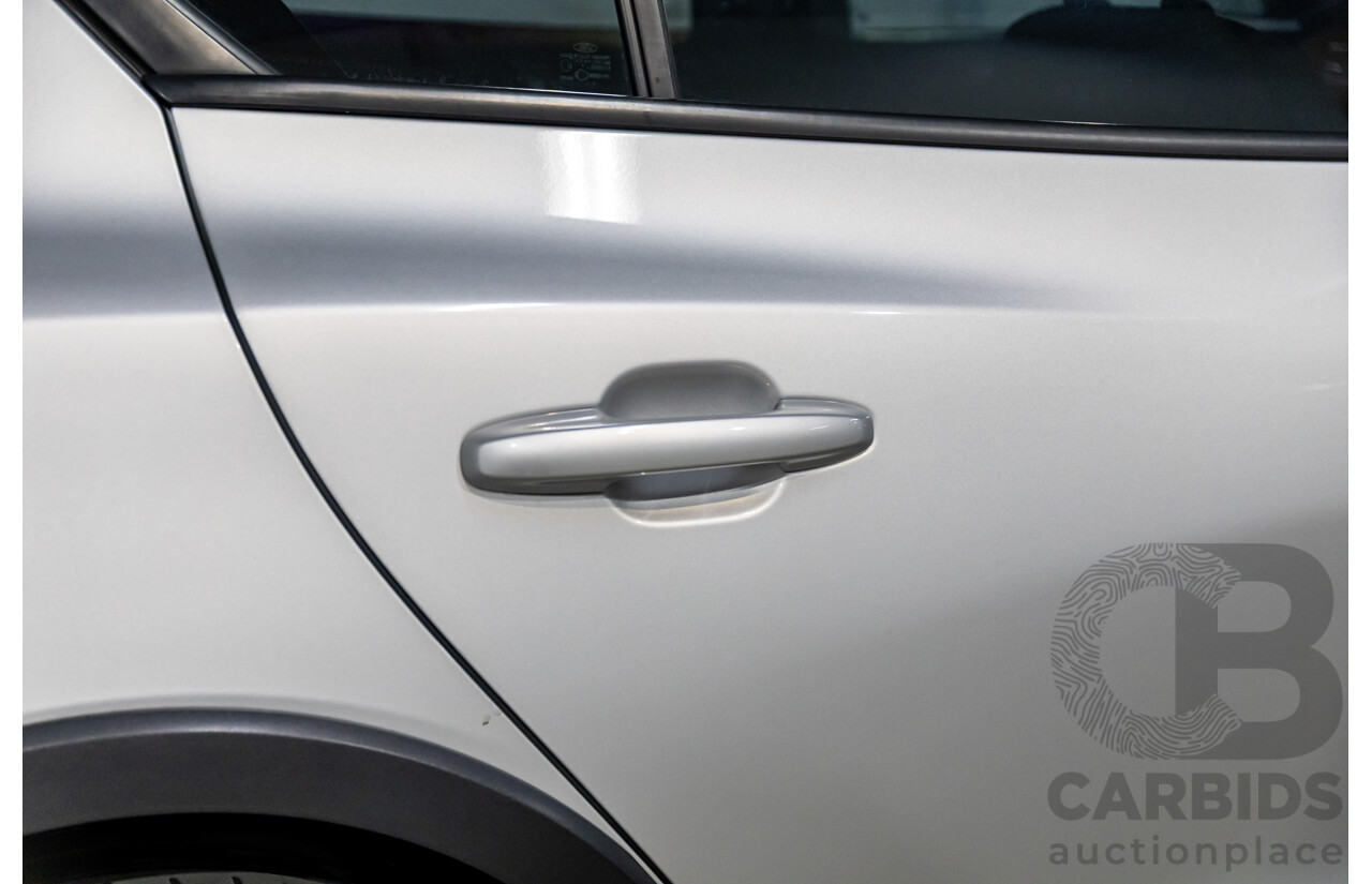 08/2019 Ford Focus Active (FWD) SA MY19.75 5d Hatchback Moondust Silver Metallic Turbo 1.5L