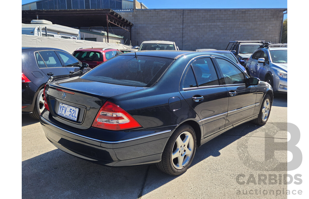 7/2002 Mercedes-Benz C240 Avantgarde W203 4d Sedan Green 2.6L