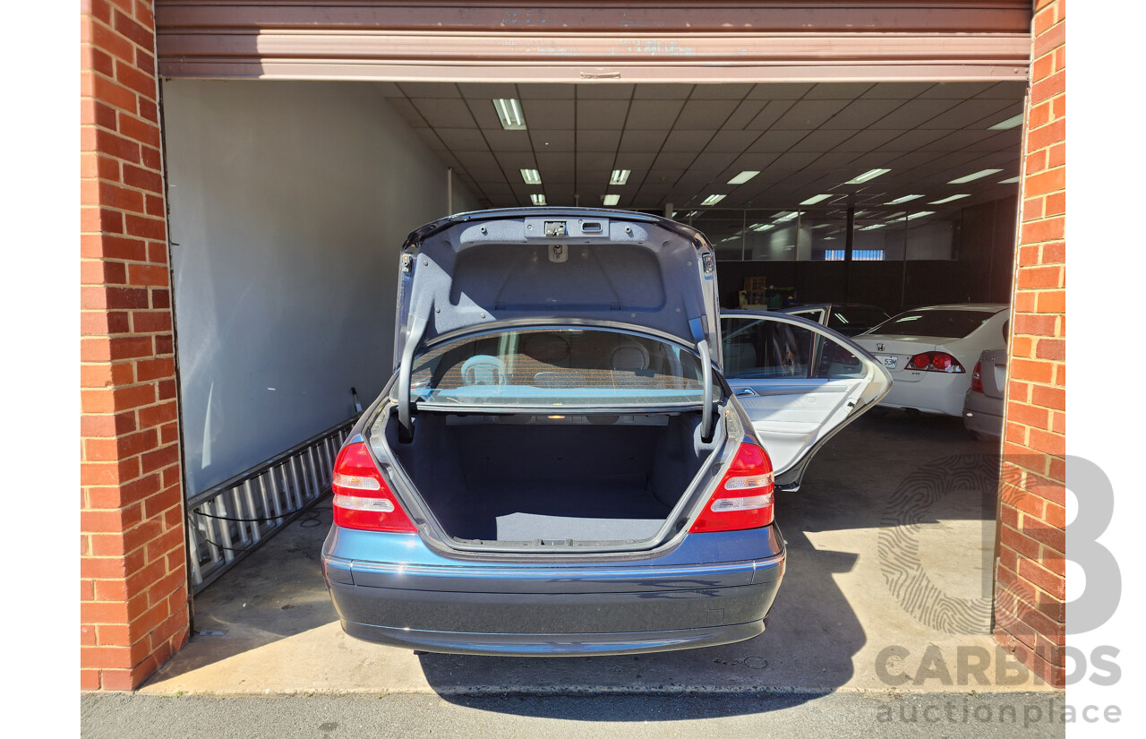 7/2002 Mercedes-Benz C240 Avantgarde W203 4d Sedan Green 2.6L